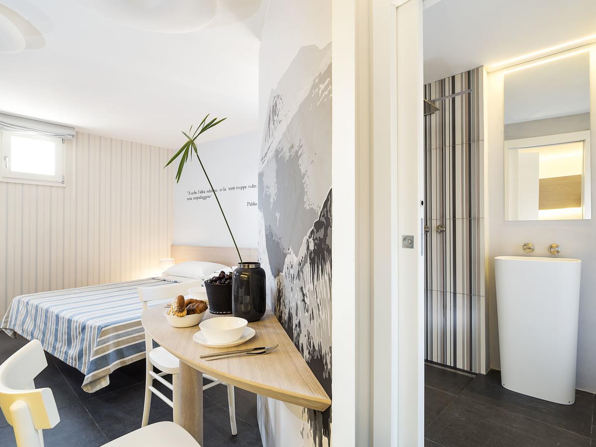 Duomo Suites & Spa คาตาเนีย ภายนอก รูปภาพ