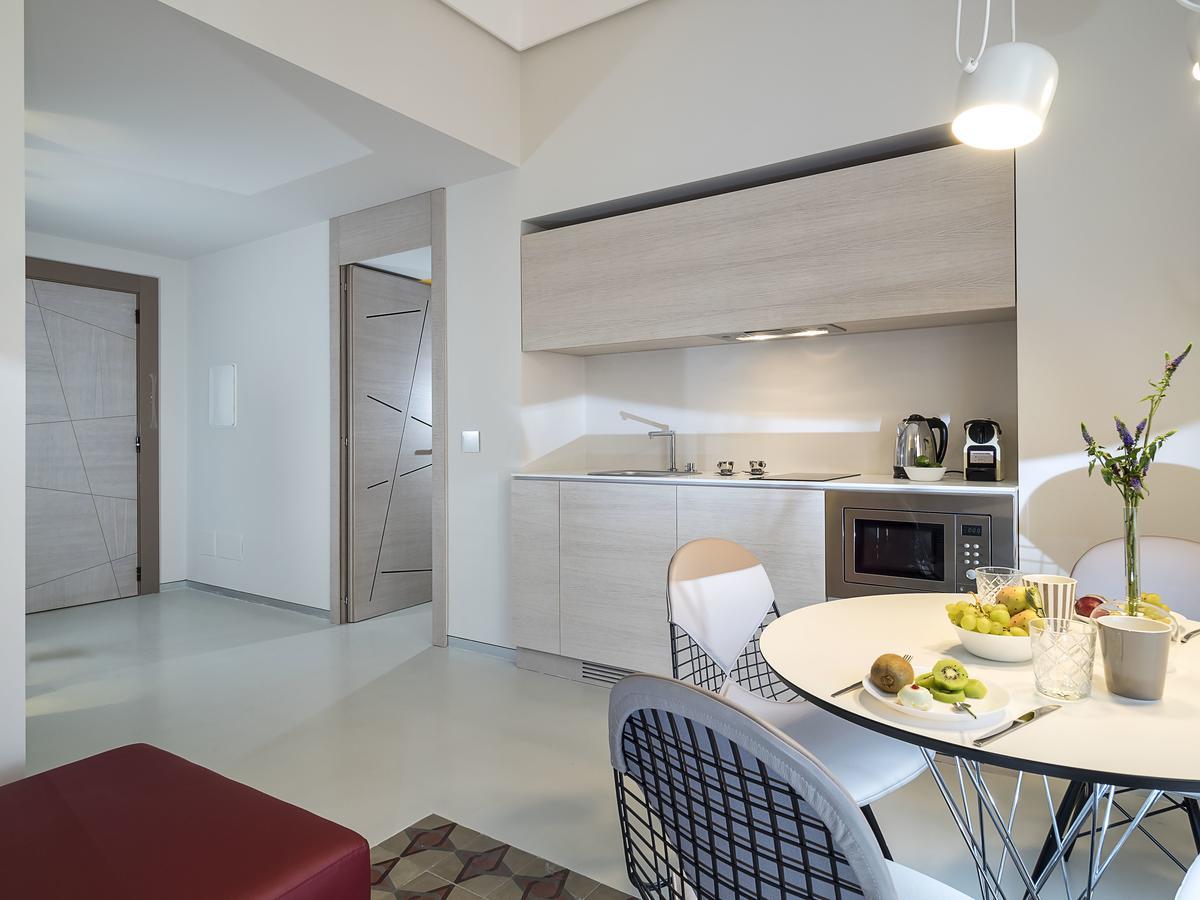Duomo Suites & Spa คาตาเนีย ภายนอก รูปภาพ