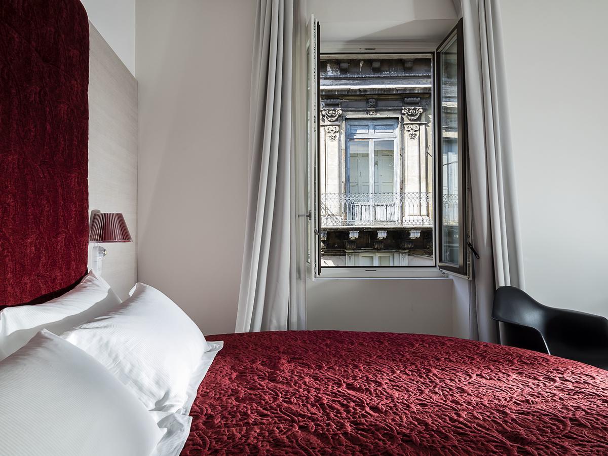 Duomo Suites & Spa คาตาเนีย ภายนอก รูปภาพ