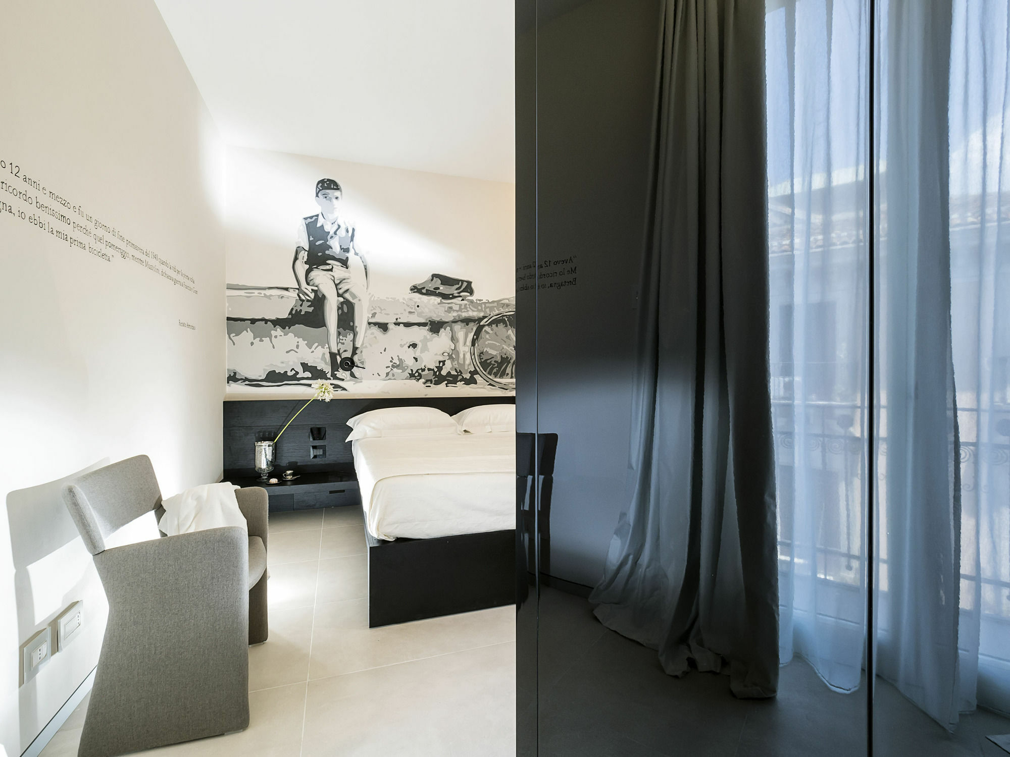 Duomo Suites & Spa คาตาเนีย ภายนอก รูปภาพ